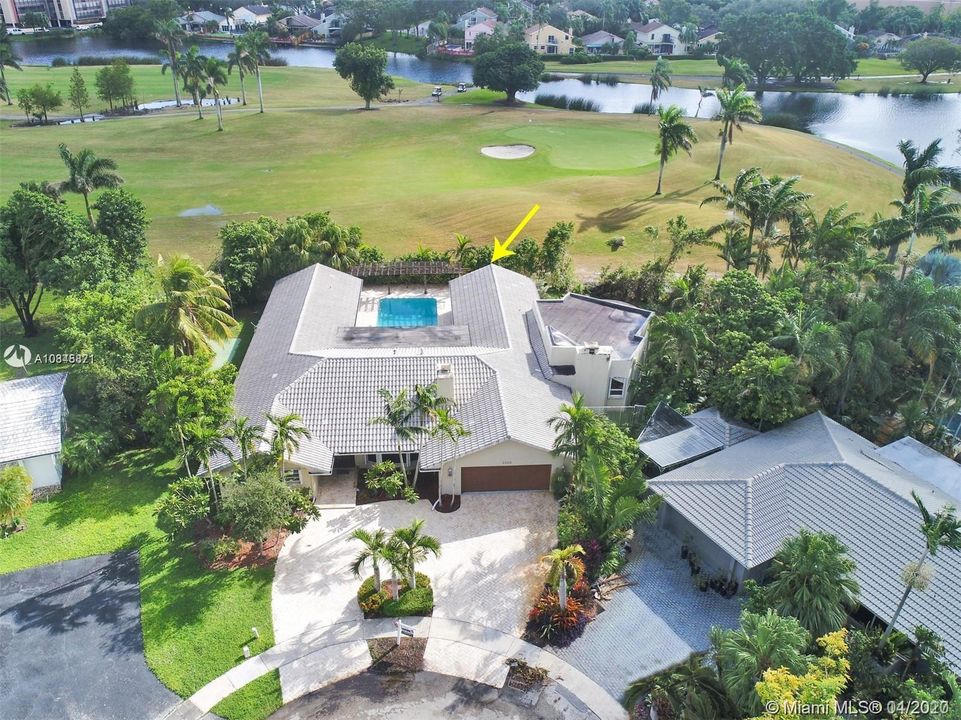 Recently Rented: $5,500 (6 beds, 3 baths, 4926 Square Feet)