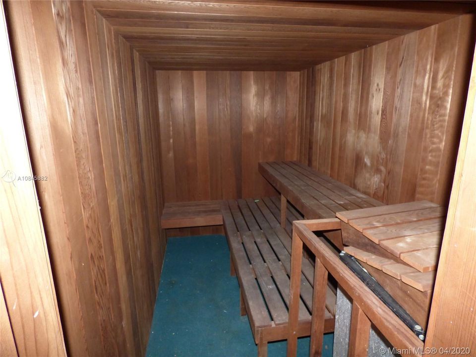 Vendido Recientemente: $599,900 (3 camas, 3 baños, 3493 Pies cuadrados)
