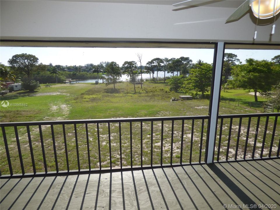 Vendido Recientemente: $599,900 (3 camas, 3 baños, 3493 Pies cuadrados)