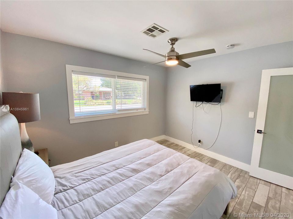 Recently Rented: $2,300 (2 beds, 2 baths, 0 Square Feet)