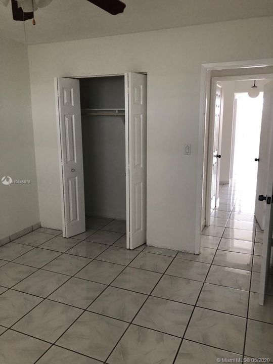 Recently Rented: $1,550 (2 beds, 2 baths, 1315 Square Feet)