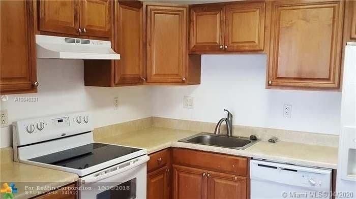 Recently Rented: $1,475 (2 beds, 2 baths, 1125 Square Feet)