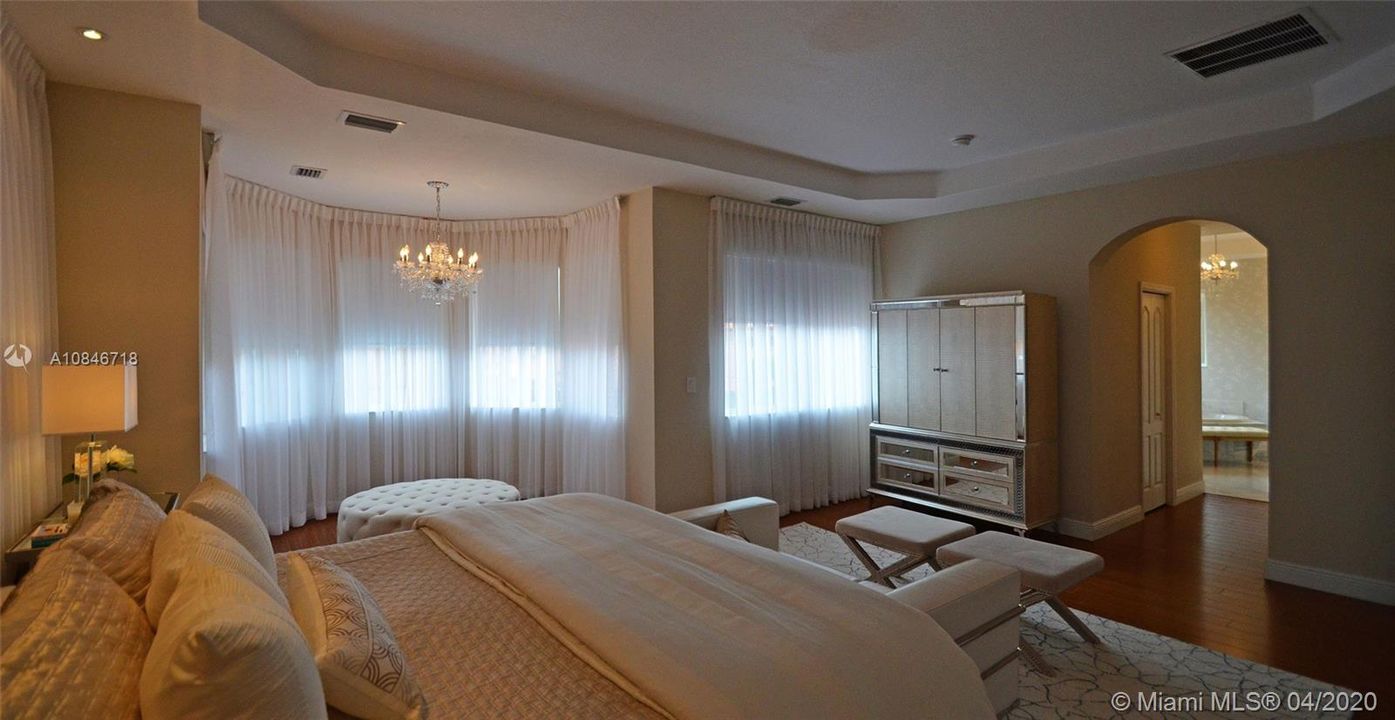 Недавно арендовано: $3,500 (4 спален, 3 ванн, 2766 Квадратных фут)