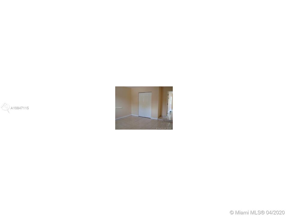 Vendido Recientemente: $230,000 (4 camas, 2 baños, 1800 Pies cuadrados)