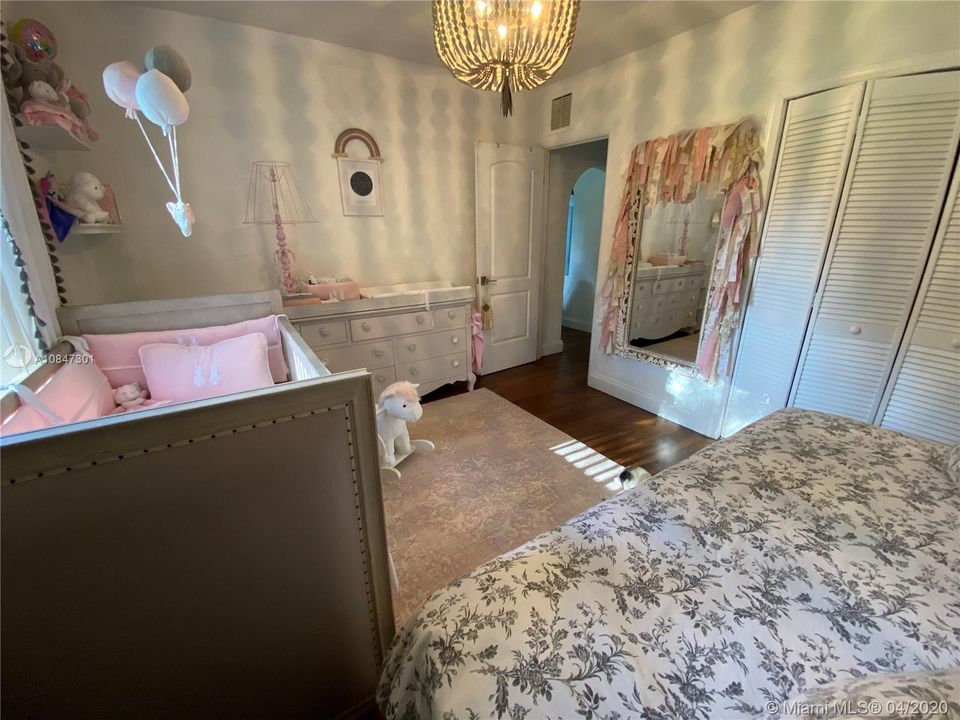 Vendido Recientemente: $479,000 (2 camas, 1 baños, 1033 Pies cuadrados)