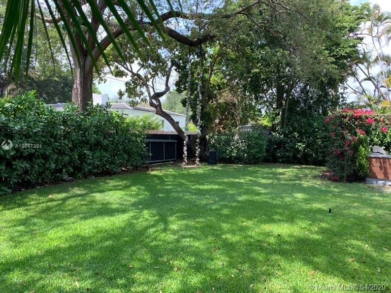 Vendido Recientemente: $479,000 (2 camas, 1 baños, 1033 Pies cuadrados)