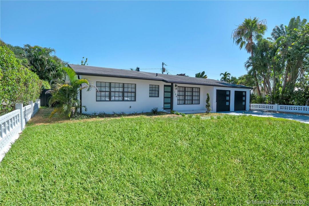 Recently Sold: $599,900 (3 beds, 2 baths, 1622 Square Feet)