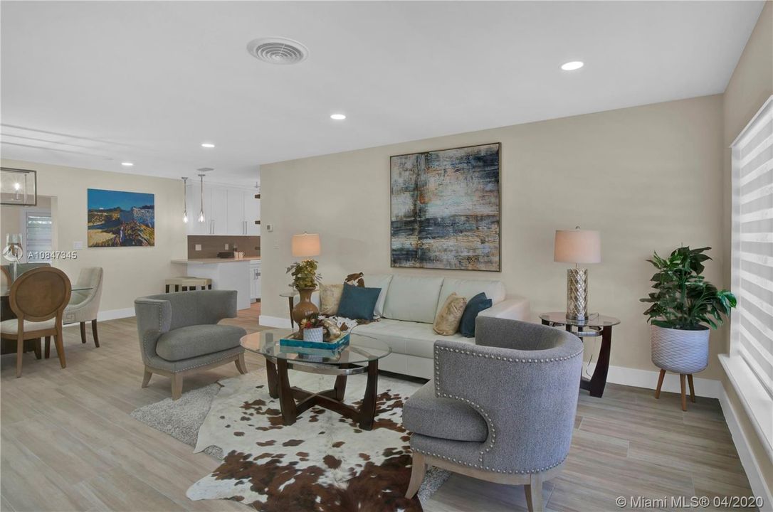 Recently Sold: $599,900 (3 beds, 2 baths, 1622 Square Feet)
