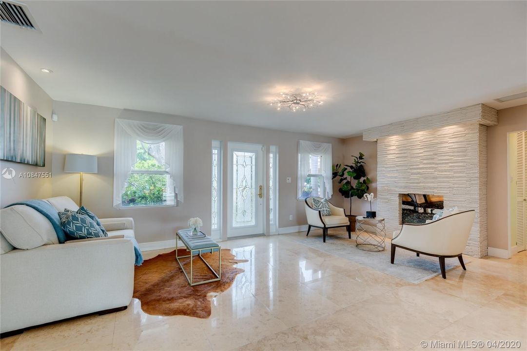Recently Sold: $1,597,000 (4 beds, 4 baths, 2772 Square Feet)