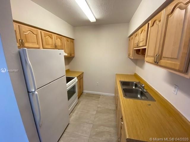 Recientemente alquilado: $1,050 (1 camas, 1 baños, 580 Pies cuadrados)