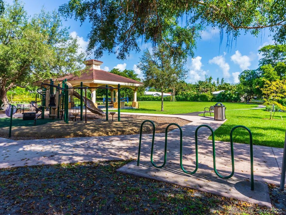 Plenty of shady areas to sit and enjoy a visit to the playground in the community