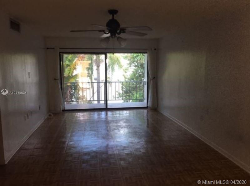 Recently Sold: $162,900 (1 beds, 1 baths, 672 Square Feet)