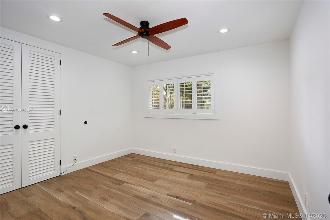 Recently Rented: $5,800 (4 beds, 2 baths, 2170 Square Feet)