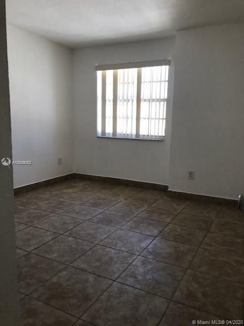Недавно арендовано: $1,600 (3 спален, 2 ванн, 1120 Квадратных фут)