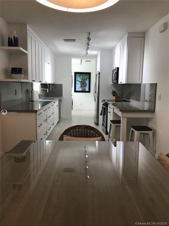 Недавно арендовано: $5,000 (3 спален, 2 ванн, 1723 Квадратных фут)
