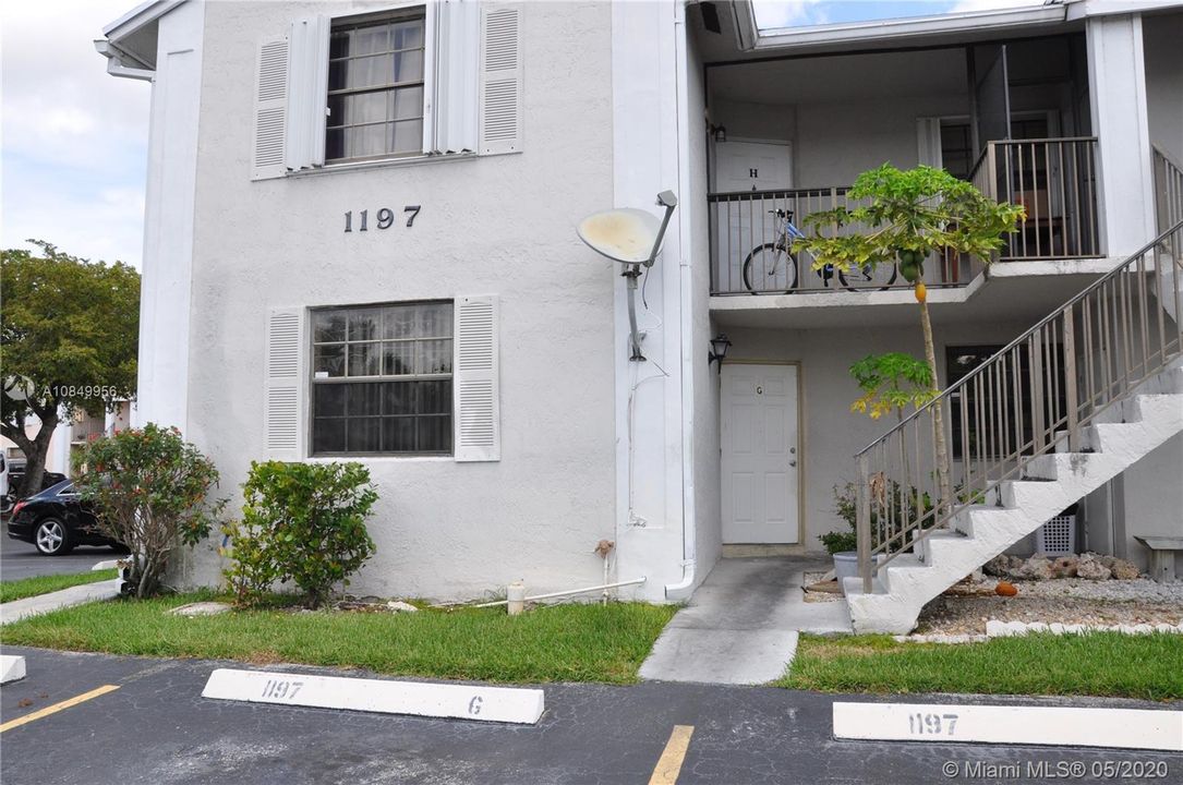 Recently Sold: $115,000 (3 beds, 2 baths, 1195 Square Feet)