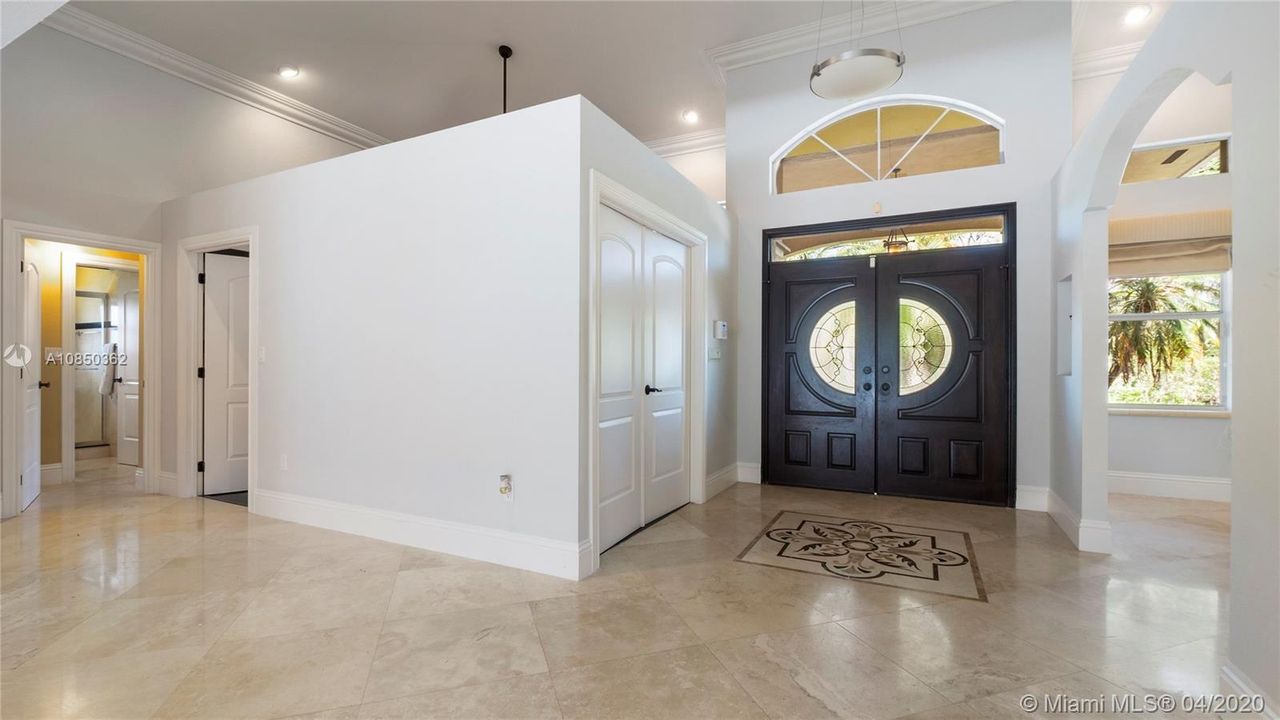 Recently Sold: $699,000 (4 beds, 4 baths, 3817 Square Feet)