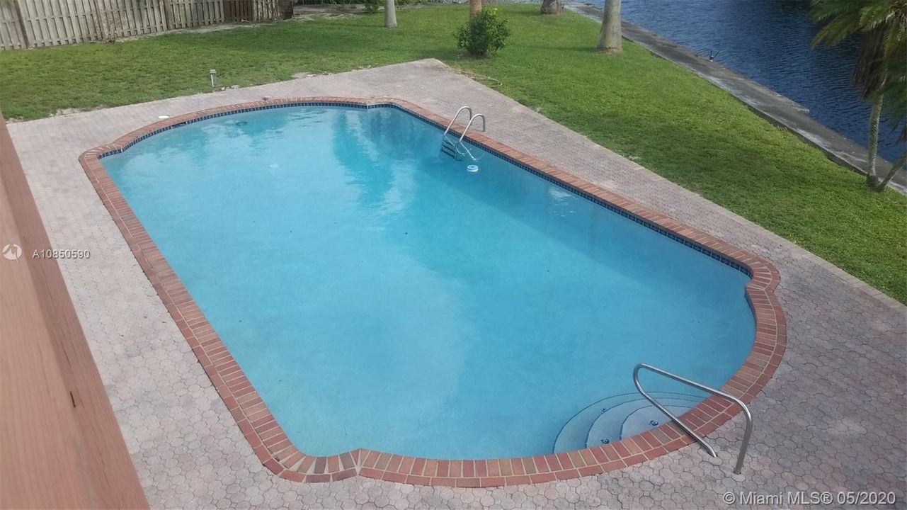 Recently Rented: $3,950 (4 beds, 3 baths, 3882 Square Feet)
