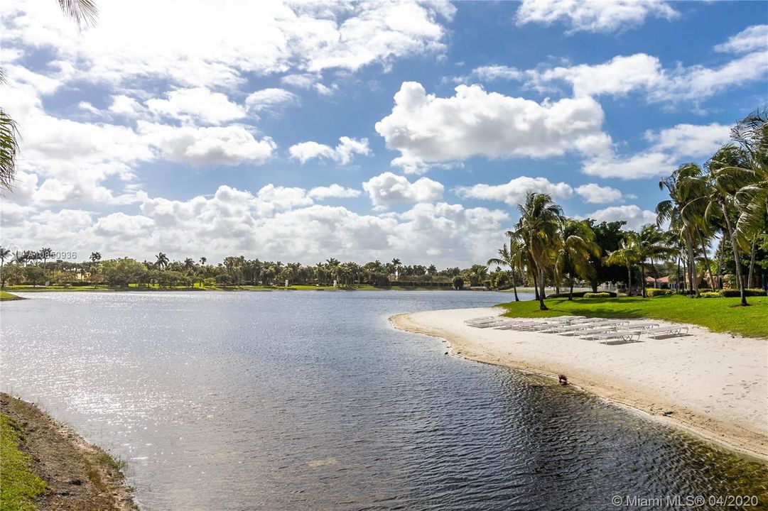 Recently Rented: $4,200 (5 beds, 4 baths, 2569 Square Feet)