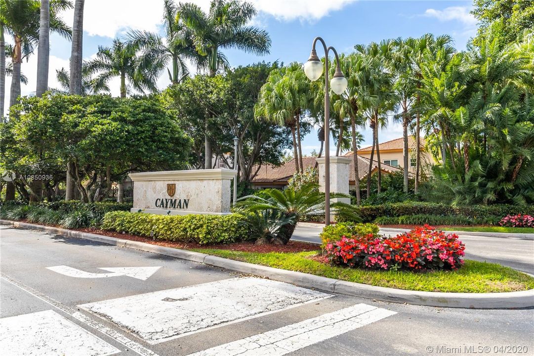 Recently Rented: $4,200 (5 beds, 4 baths, 2569 Square Feet)