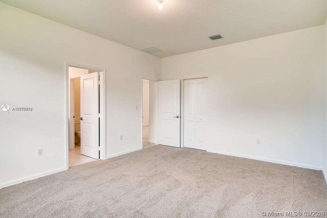 Recently Rented: $850 (0 beds, 1 baths, 850 Square Feet)