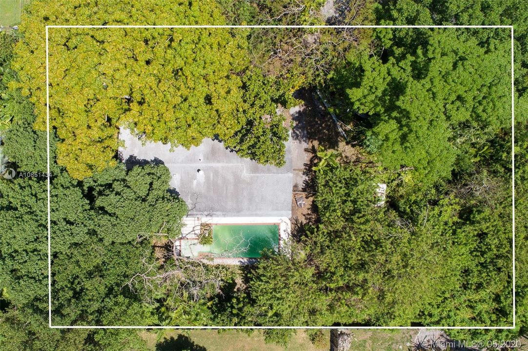Недавно продано: $449,900 (3 спален, 2 ванн, 2167 Квадратных фут)