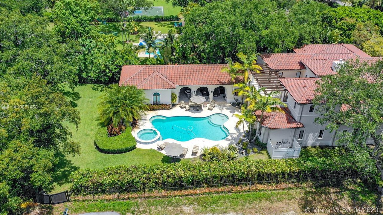 Recently Rented: $25,000 (8 beds, 8 baths, 8308 Square Feet)
