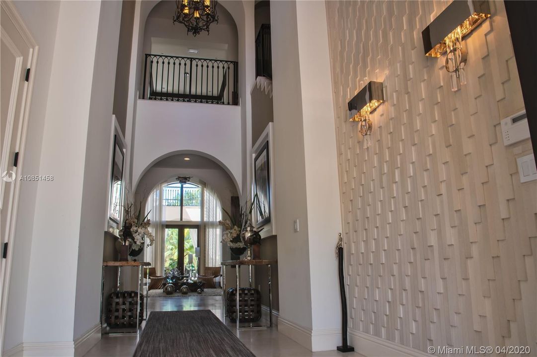 Recently Rented: $25,000 (8 beds, 8 baths, 8308 Square Feet)
