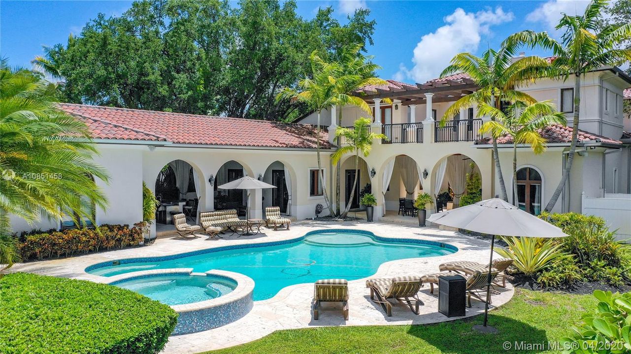 Recently Rented: $25,000 (8 beds, 8 baths, 8308 Square Feet)