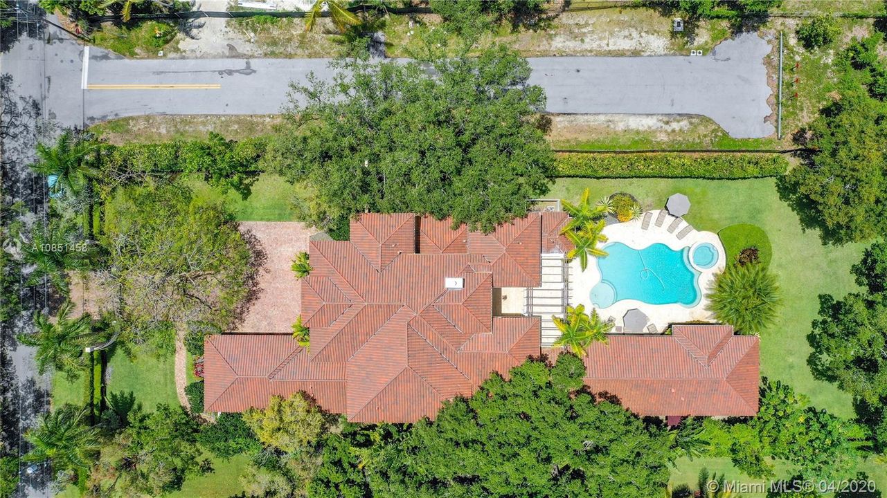 Recently Rented: $25,000 (8 beds, 8 baths, 8308 Square Feet)