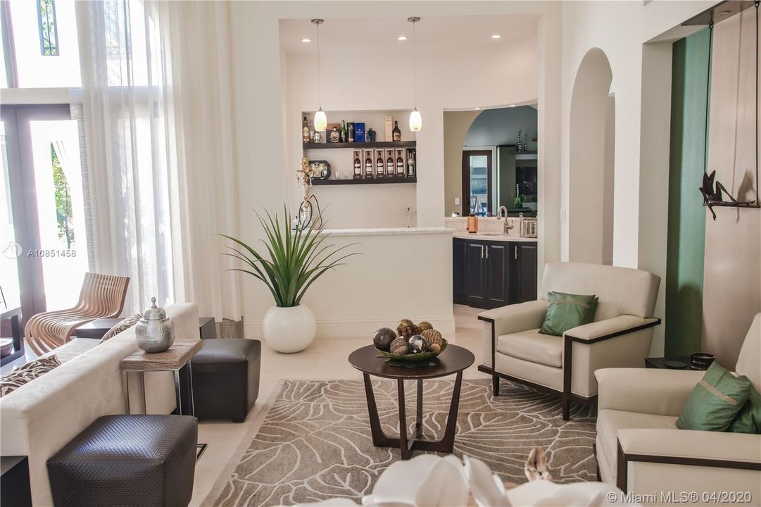 Recently Rented: $25,000 (8 beds, 8 baths, 8308 Square Feet)
