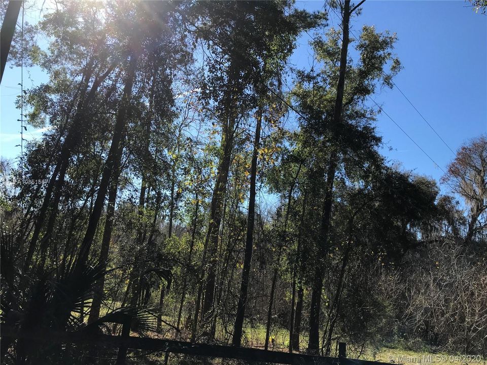 Vendido Recientemente: $119,900 (3 camas, 2 baños, 1242 Pies cuadrados)