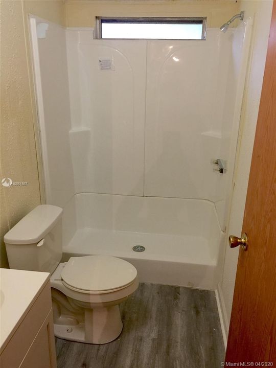 Vendido Recientemente: $119,900 (3 camas, 2 baños, 1242 Pies cuadrados)