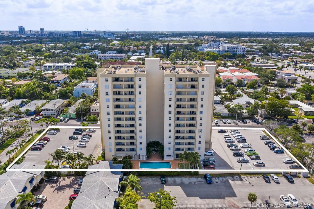 最近售出: $99,500 (1 贝兹, 1 浴室, 690 平方英尺)