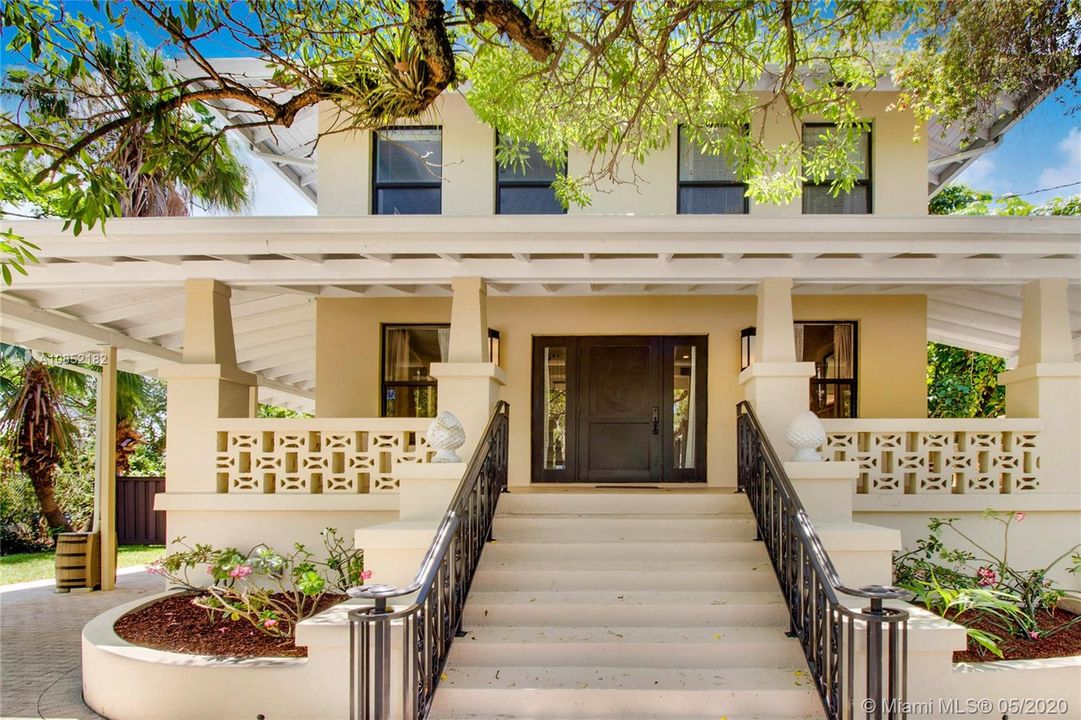 1928-built Arts & Crafts design