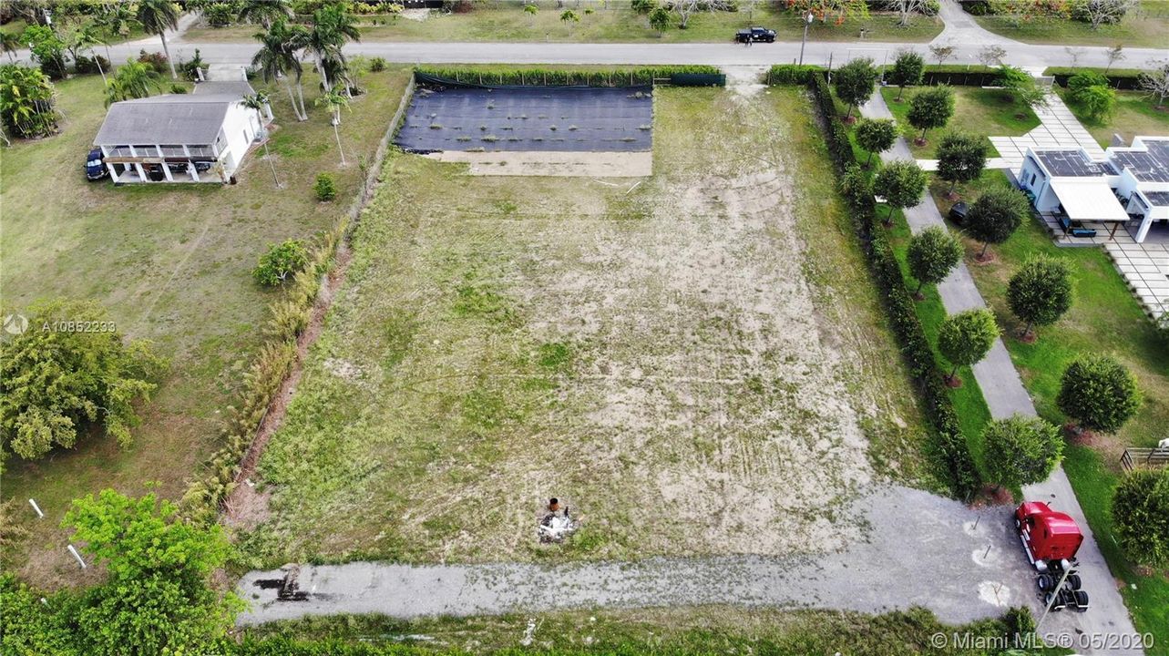 最近售出: $175,000 (1.25 acres)