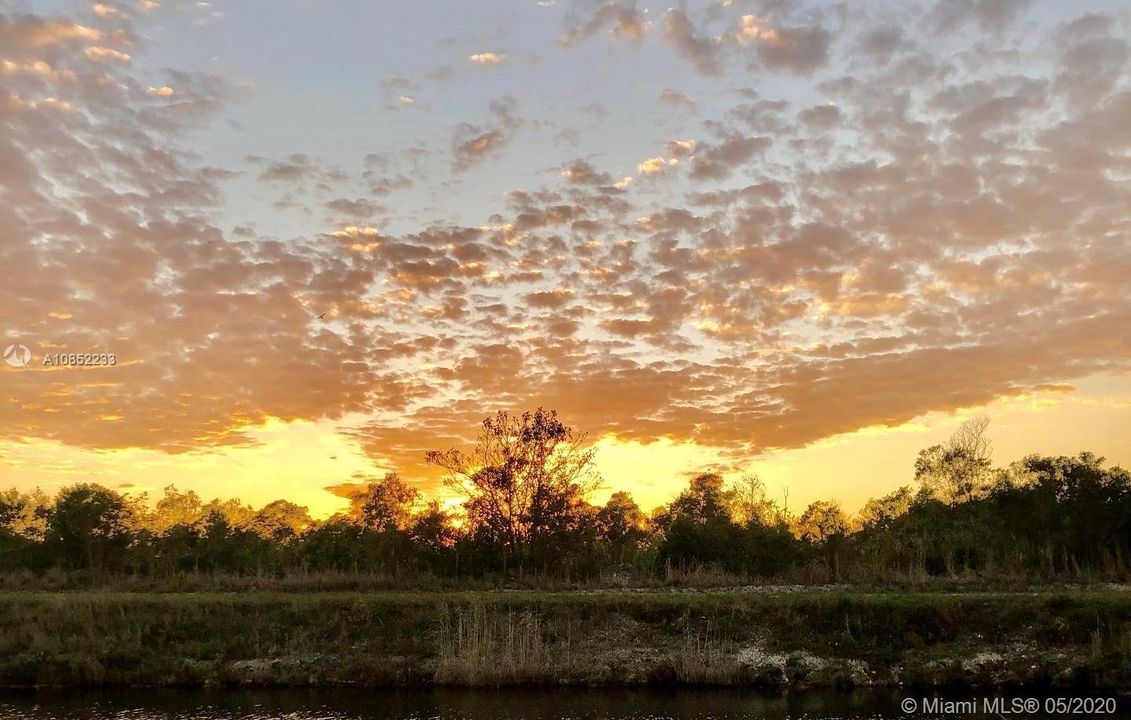 最近售出: $175,000 (1.25 acres)