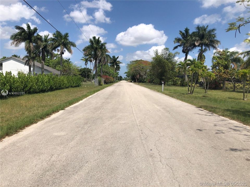 最近售出: $175,000 (1.25 acres)