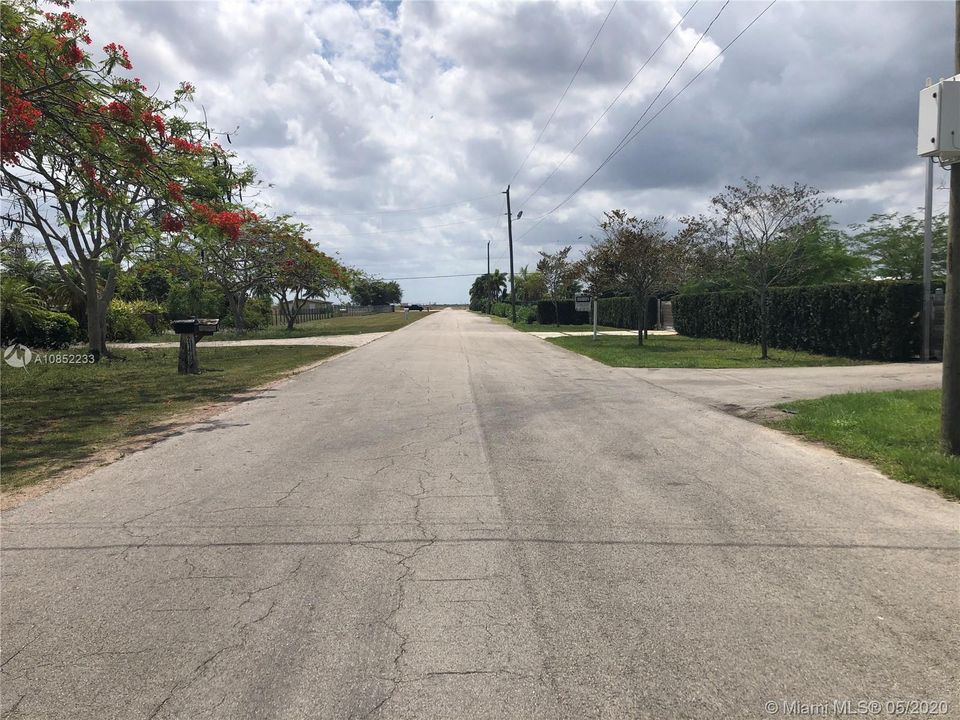 最近售出: $175,000 (1.25 acres)