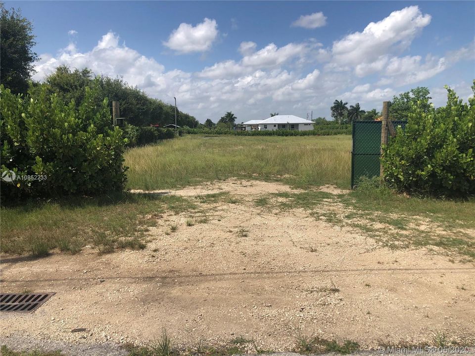 最近售出: $175,000 (1.25 acres)