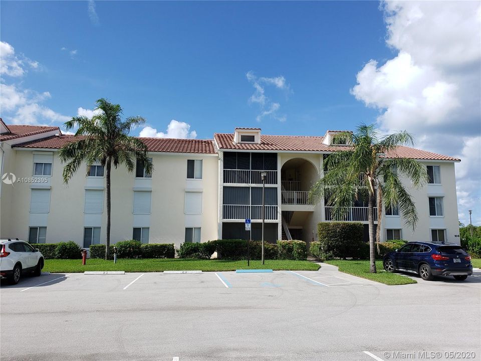 Recently Sold: $150,000 (2 beds, 2 baths, 1090 Square Feet)