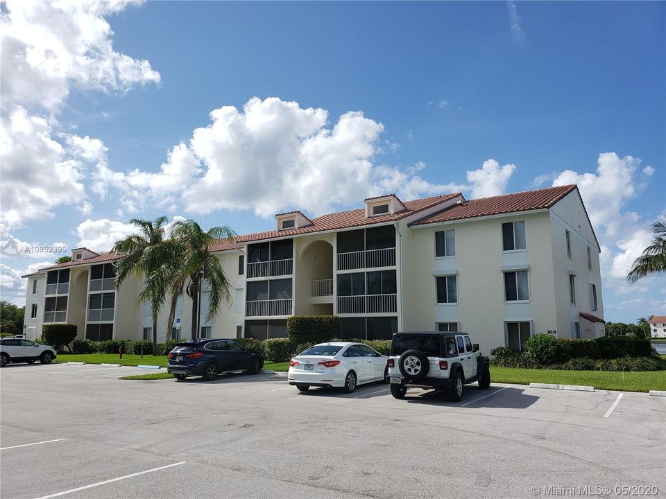 Recently Sold: $150,000 (2 beds, 2 baths, 1090 Square Feet)