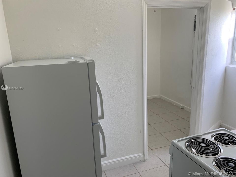 Recently Rented: $750 (1 beds, 1 baths, 357 Square Feet)