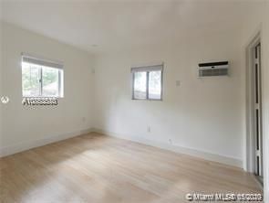 Recientemente alquilado: $1,250 (2 camas, 2 baños, 1234 Pies cuadrados)