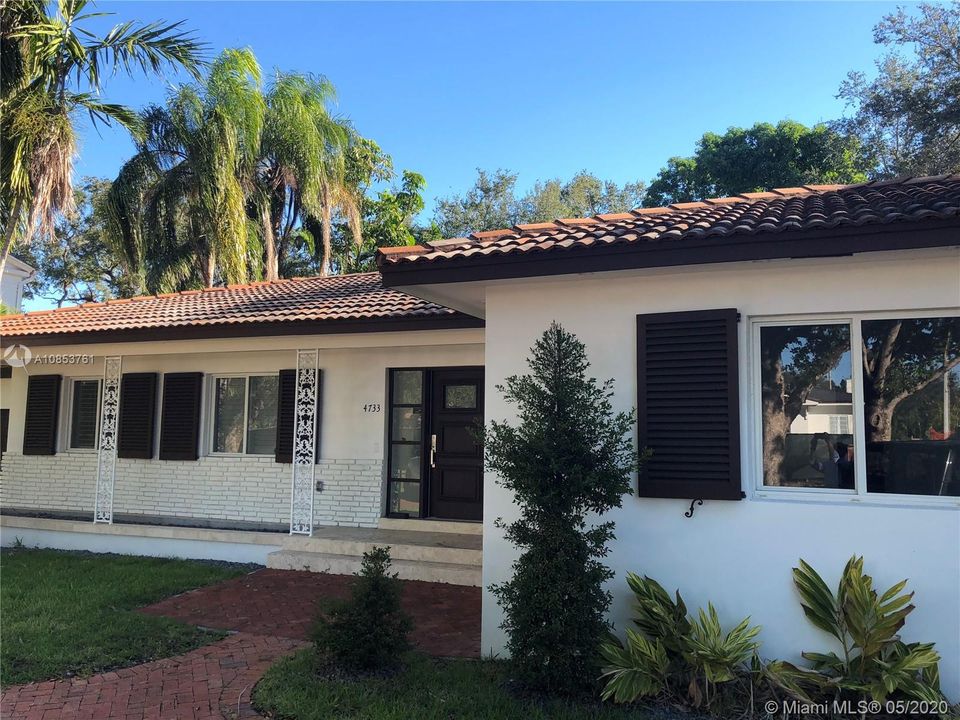 Recientemente alquilado: $6,500 (3 camas, 4 baños, 2084 Pies cuadrados)