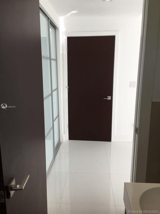 Recientemente alquilado: $6,500 (3 camas, 4 baños, 2084 Pies cuadrados)
