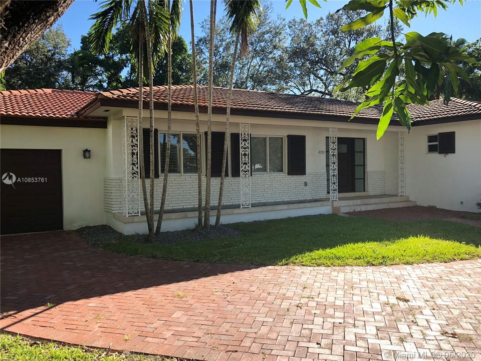 Recientemente alquilado: $6,500 (3 camas, 4 baños, 2084 Pies cuadrados)