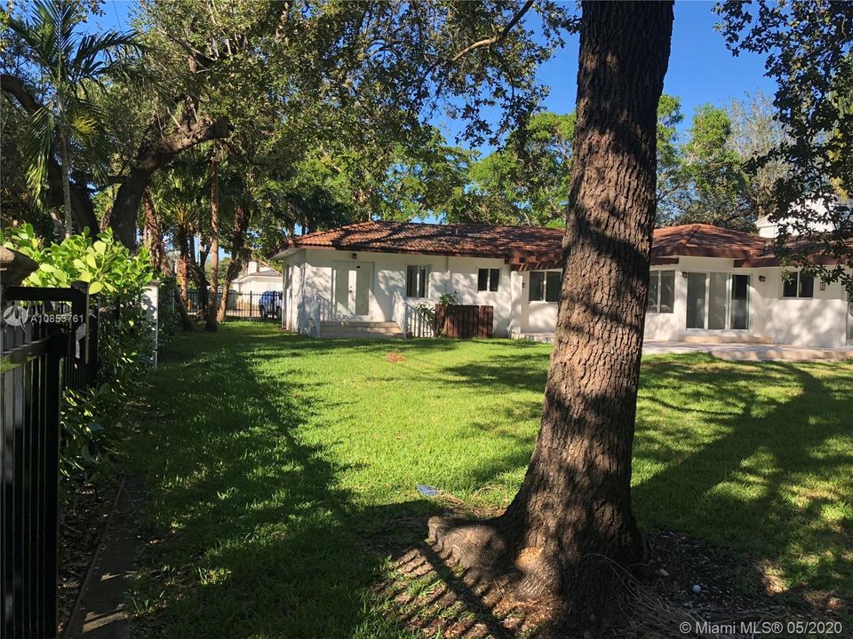 Recientemente alquilado: $6,500 (3 camas, 4 baños, 2084 Pies cuadrados)