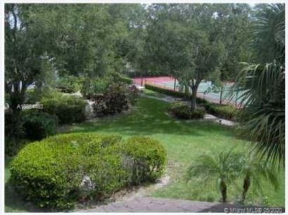 Recently Sold: $120,000 (2 beds, 1 baths, 887 Square Feet)