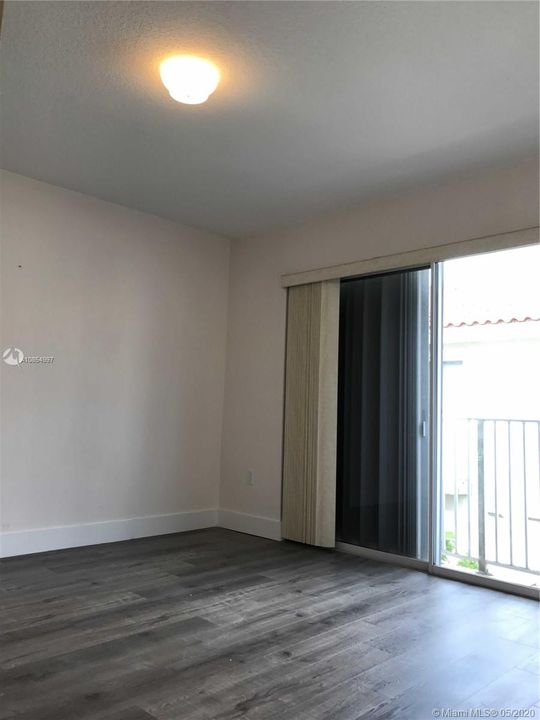 Recently Rented: $1,700 (2 beds, 2 baths, 1150 Square Feet)